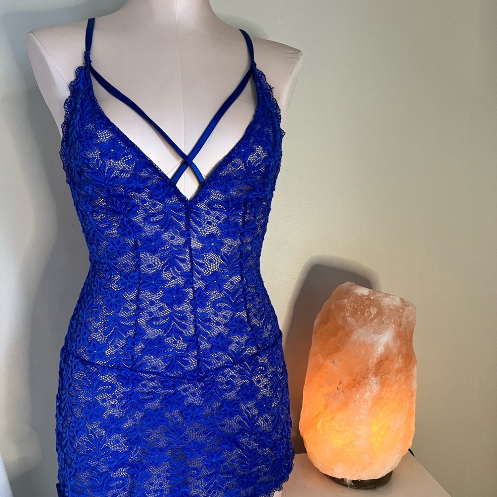 Elegant Blue Lace Lingerie